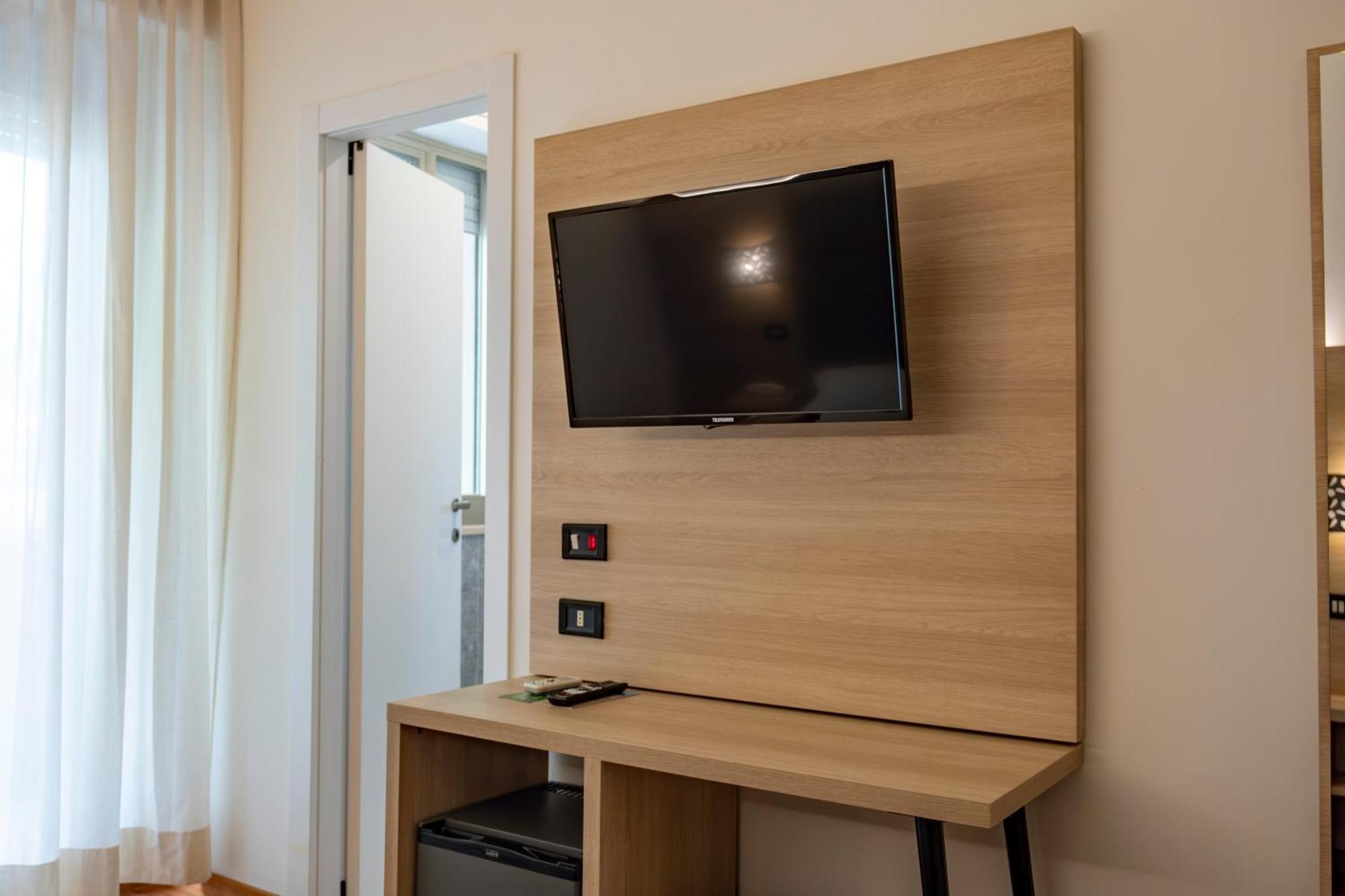 Hotel St Gregory Park Rimini Eksteriør bilde